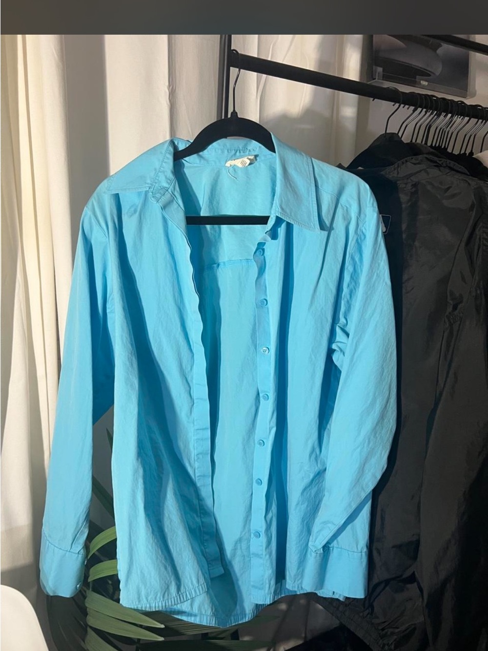 Light Blue Women's Button-Down Shirt - Classic Collared Top